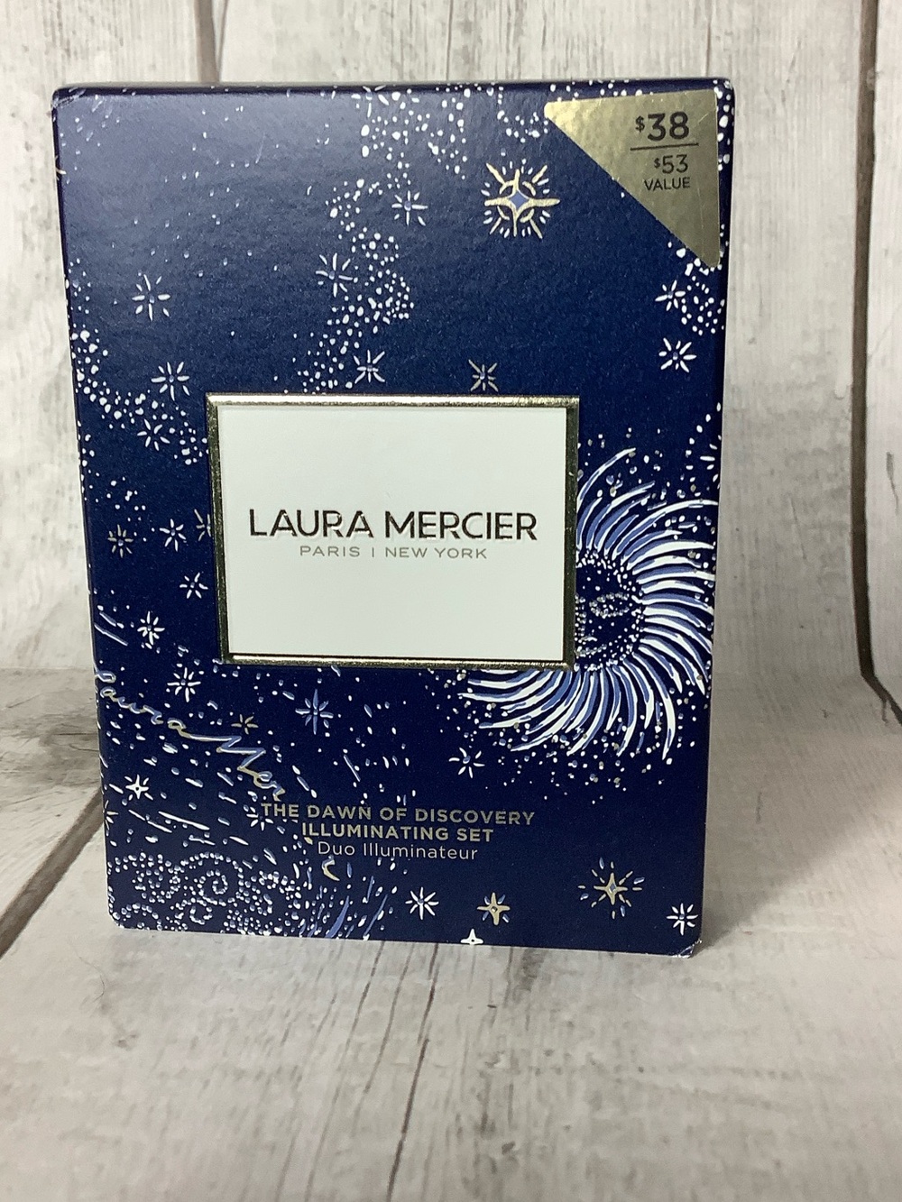 Laura Mercier The dawn of discovery illuminating set